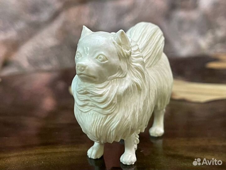 Миниатюра из бивня мамонта. Собачка Шпиц