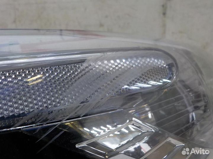 Фара правая Kia Ceed/ProCeed