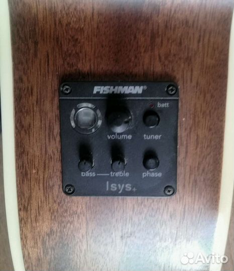 Гитара электроакустическая