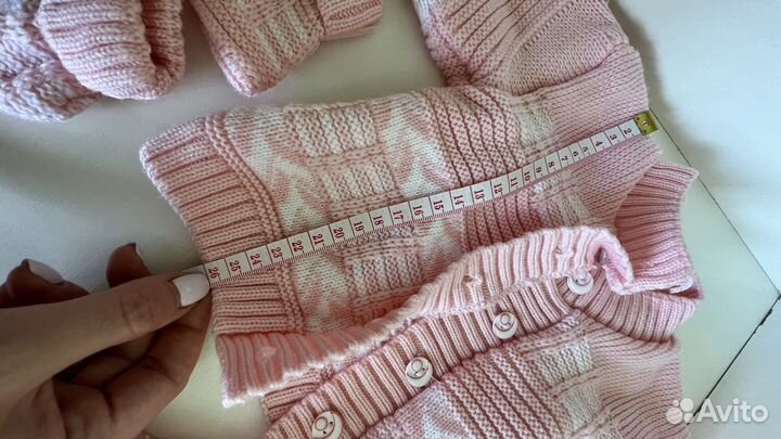 Вязаный детский костюм