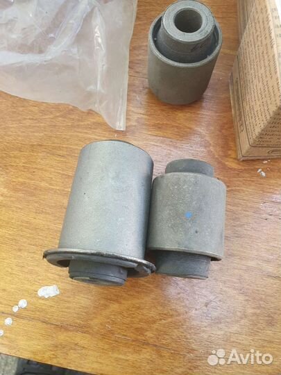 Сайленблок заднего верхнего рычагa