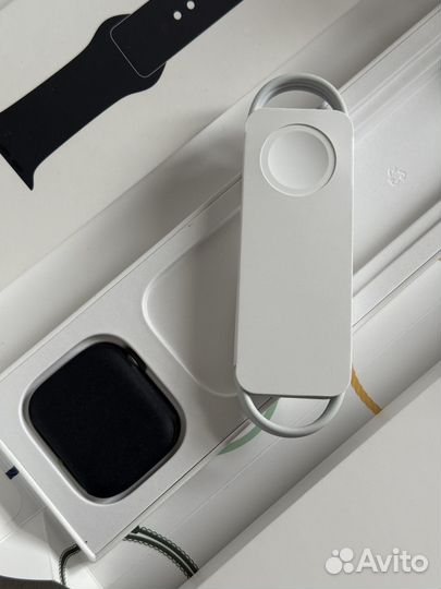 Apple Watch series 4 44mm, черные