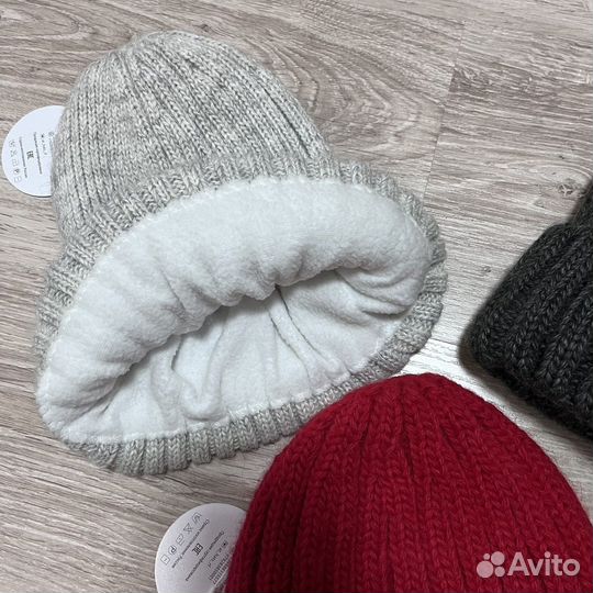 Шапка теплая новая