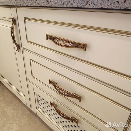 Кухонный гарнитур на заказ. Долговечные материалы