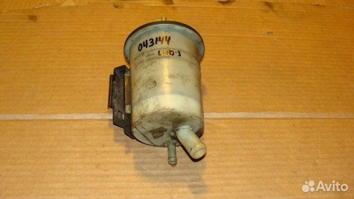 Бачок гур Land rover discovery 3 05г