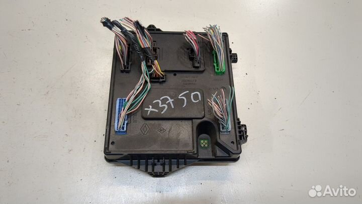 Блок предохранителей Renault Megane 3, 2010