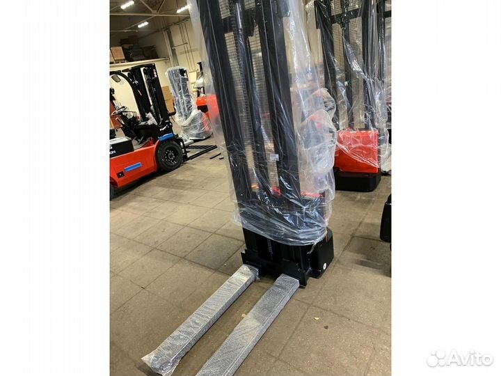 Штабелер электрический Ksi201