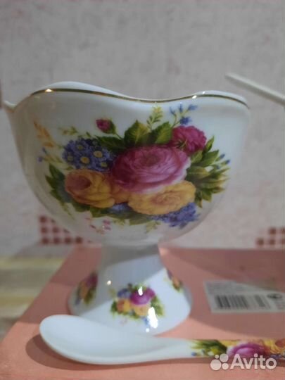 Конфетница, креманка