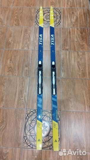 Лыжи беговые детские 150 см