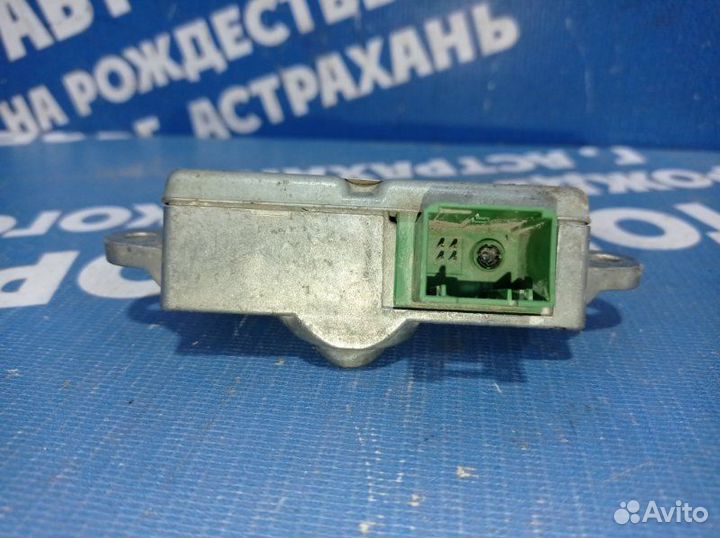 Блок управления airbag Bmw E65 седан 2004