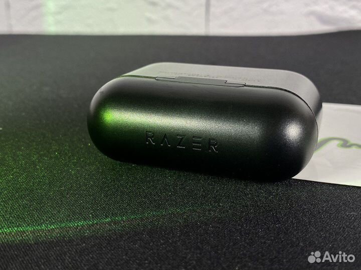 Беспроводные наушники Razer