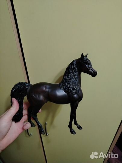 Лошади breyer