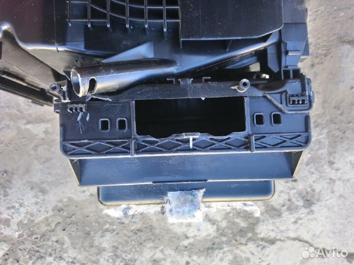 Корпус отопителя Skoda Fabia 2 под кондиционер