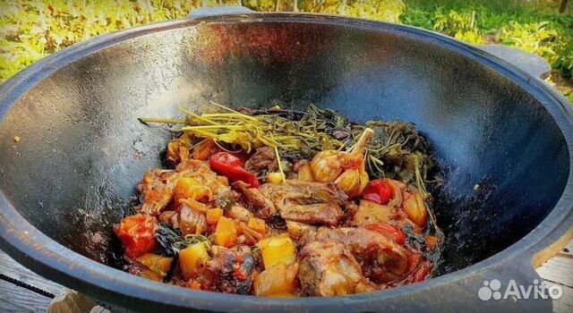 Казан чугунный узбекский с крышкой для плова