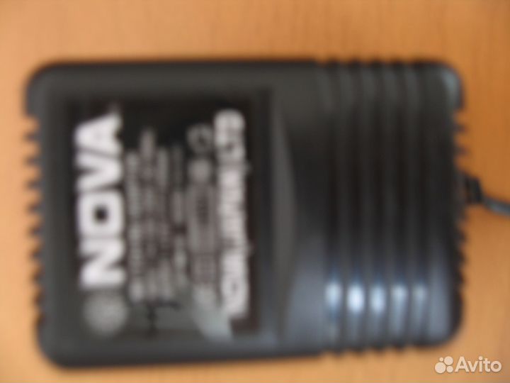 Адаптеры и зарядники разные