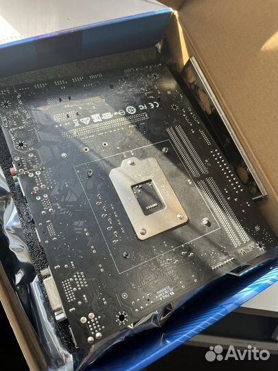 Процессор Intel Core i3-9100F SRF6N 3.60GHZ