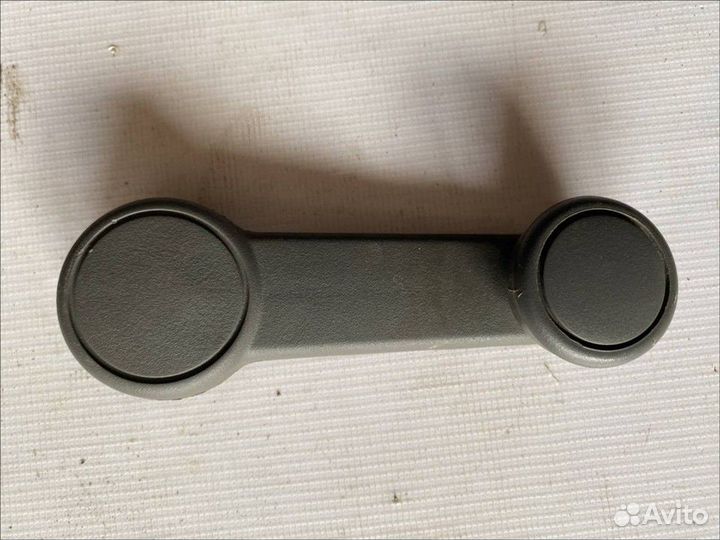 Ручка стеклоподъемника Ford Focus