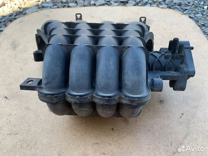 Коллектор впускной Mitsubishi Colt Z34A 135930