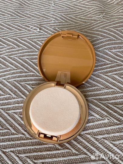 Sensai пудра Silky Bronze Natural Veil 02