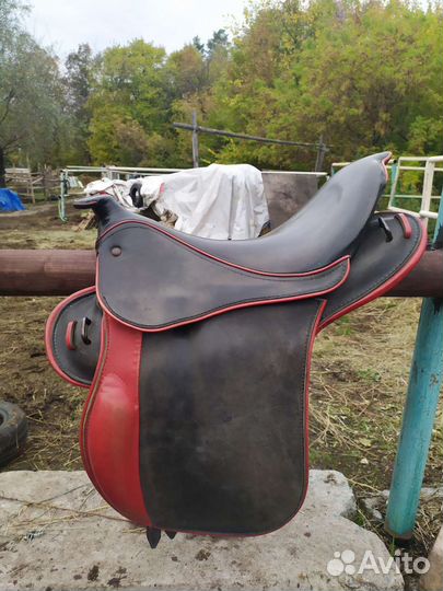 Седло офицерское