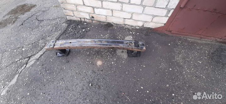 Продам усилитель бампера