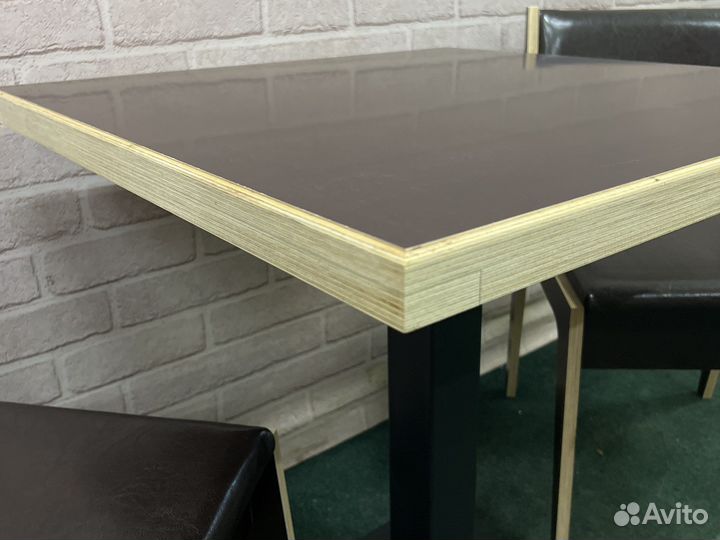 Столы и стулья для кафе