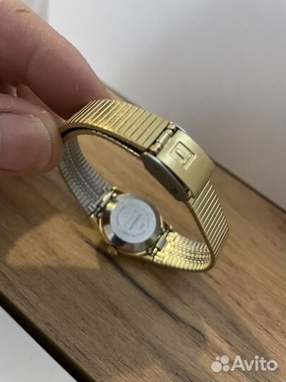 Часы женские tissot с бриллиантами