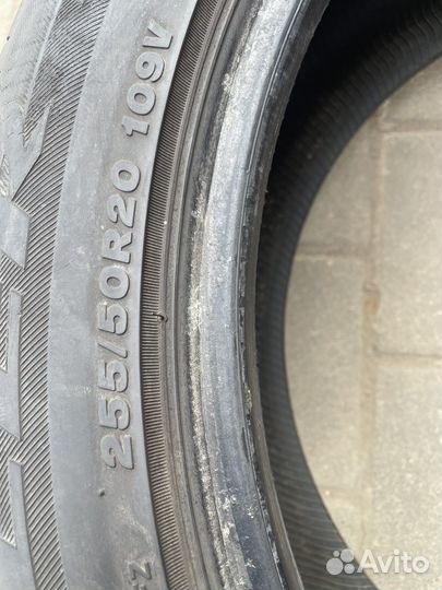 Bridgestone Dueler H/P Sport 255/50 R20