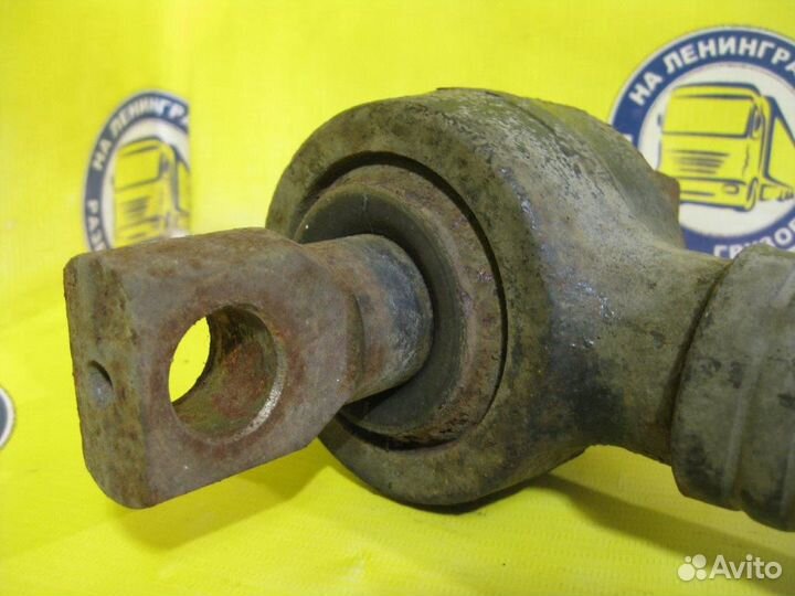 Тяга V-образная 1390932