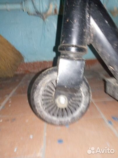 Продаю самокат детский