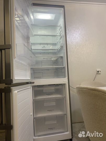 Холодильник LG no frost бу