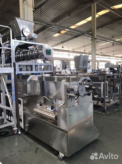 Линия производства кормов для кошек и собак