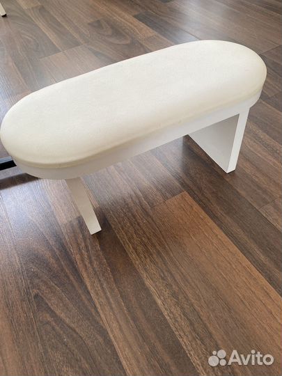 Подставка для педикюра и маникюра