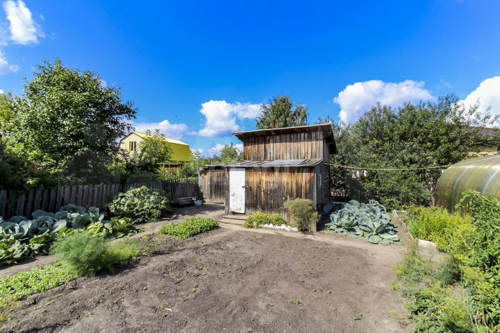 Дача 16 м² на участке 6 сот.