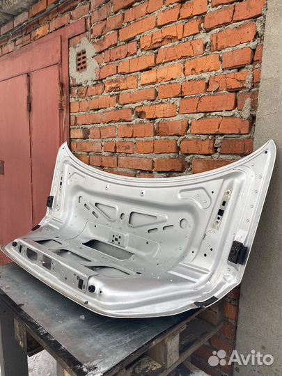 Крышка багажника Мерседес w211