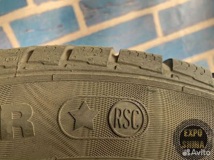 Continental ContiWinterContact TS 830 P 205/60 R16 92H