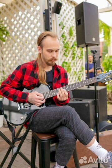 Обучение игре на гитаре Онлайн / Офлайн