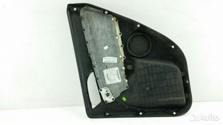 Обшивка двери задняя левая Skoda Yeti 5L cbzb 2010