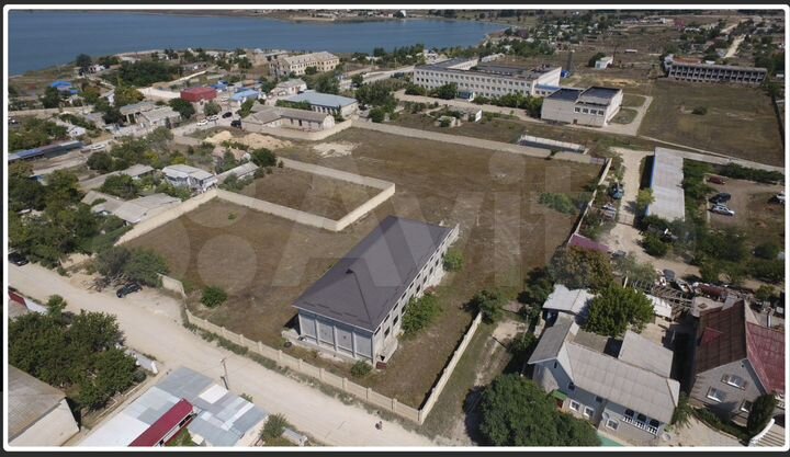 Свободного назначения, 980 м²