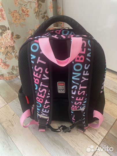 Рюкзак школьный для девочки Hatber