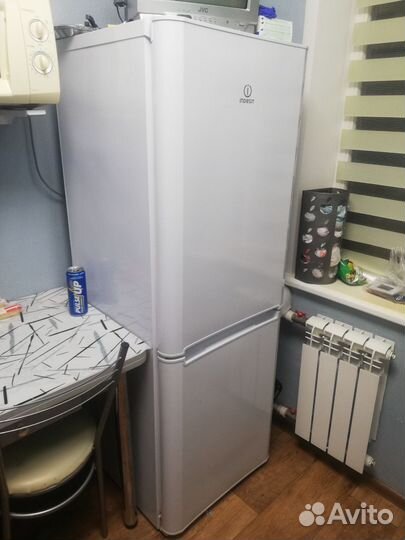 Холодильник