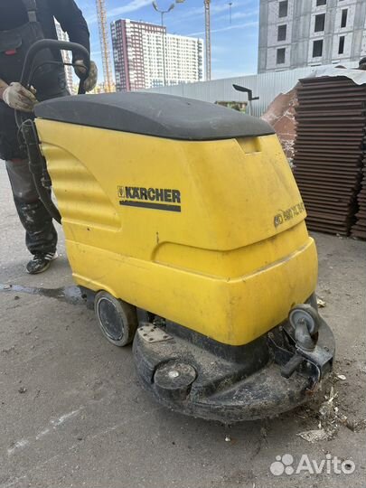 Поломоечная машина Karcher