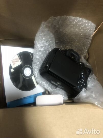 Зеркальный фотоаппарат canon 650d kit