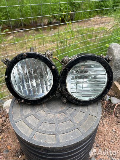 Фары от бтр, танковые