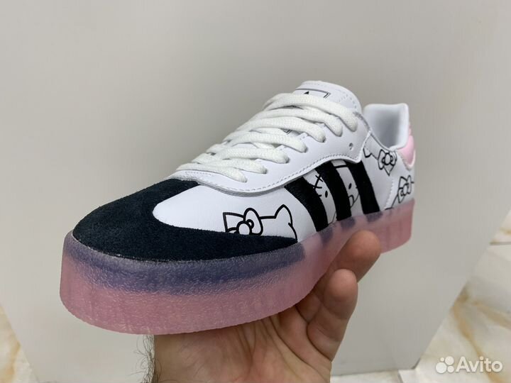 Adidas samba hello kitty