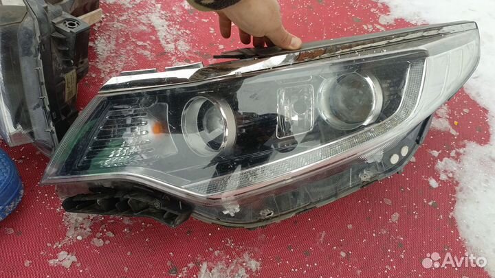 Стекло фары kia optima 2019год
