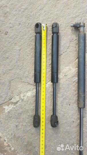 Газлифт, амортизатор капота и двери багажника