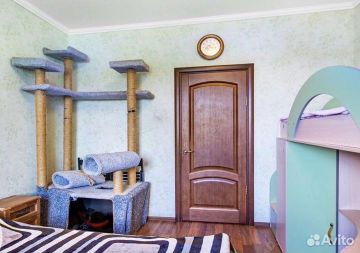 Домик для кошки с когтеточкой