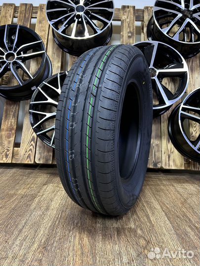 Yokohama BluEarth AE51 245/45 R18 100W
