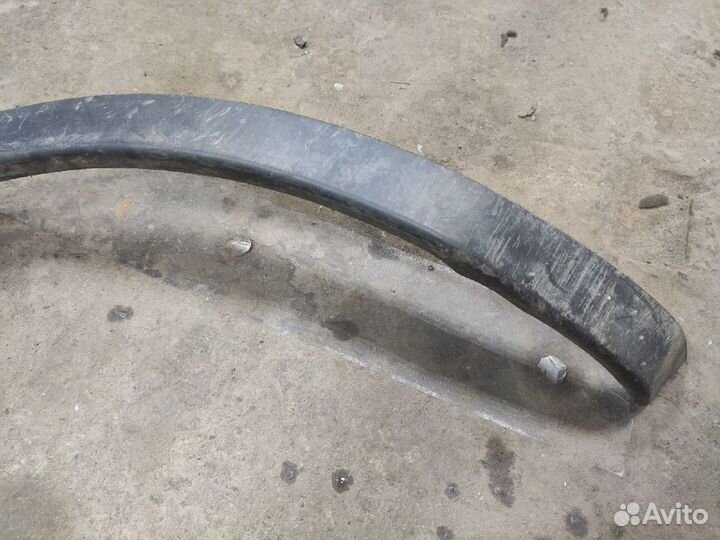 Накладка переднего правого крыла Nissan Qashqai